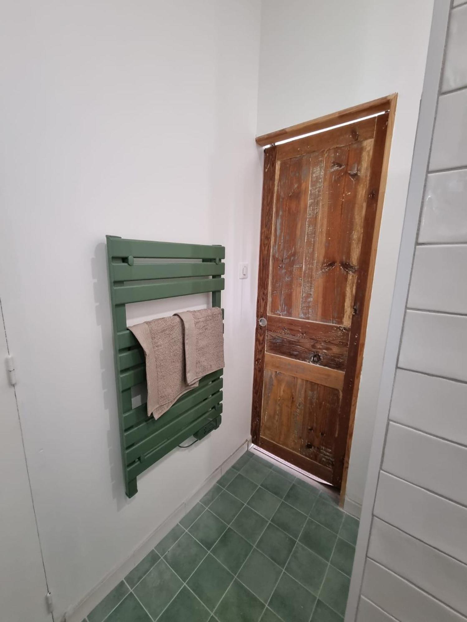 Maison Aurinko Thenon Екстер'єр фото